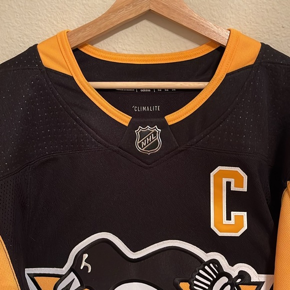 adidas Sidney Crosby Pittsburgh Penguins Home Authentic Jersey - Picture 6 of 10